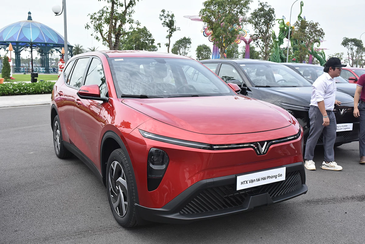 Xe ghép 24/7 – 0824143943, gọi là có xe liền